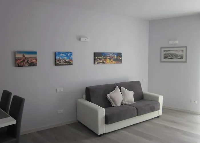 Holiday home Casa Lalla In Centro Storico A